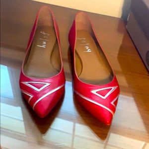 Red point toe flats